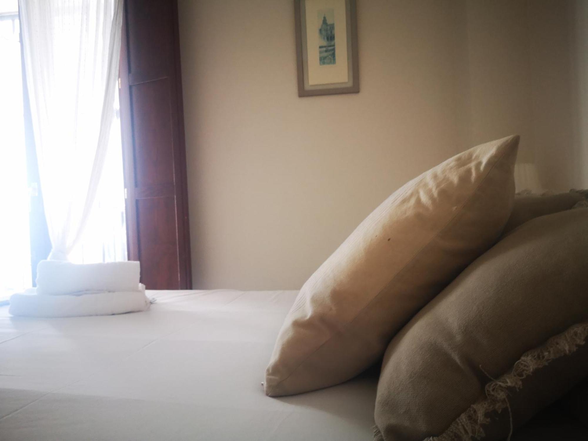 Charming & Quiet Apartment In Plaza Del Salvador Севілья Екстер'єр фото